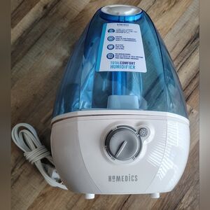 HoMedics Total Comfort Humidifier - Blue and White
